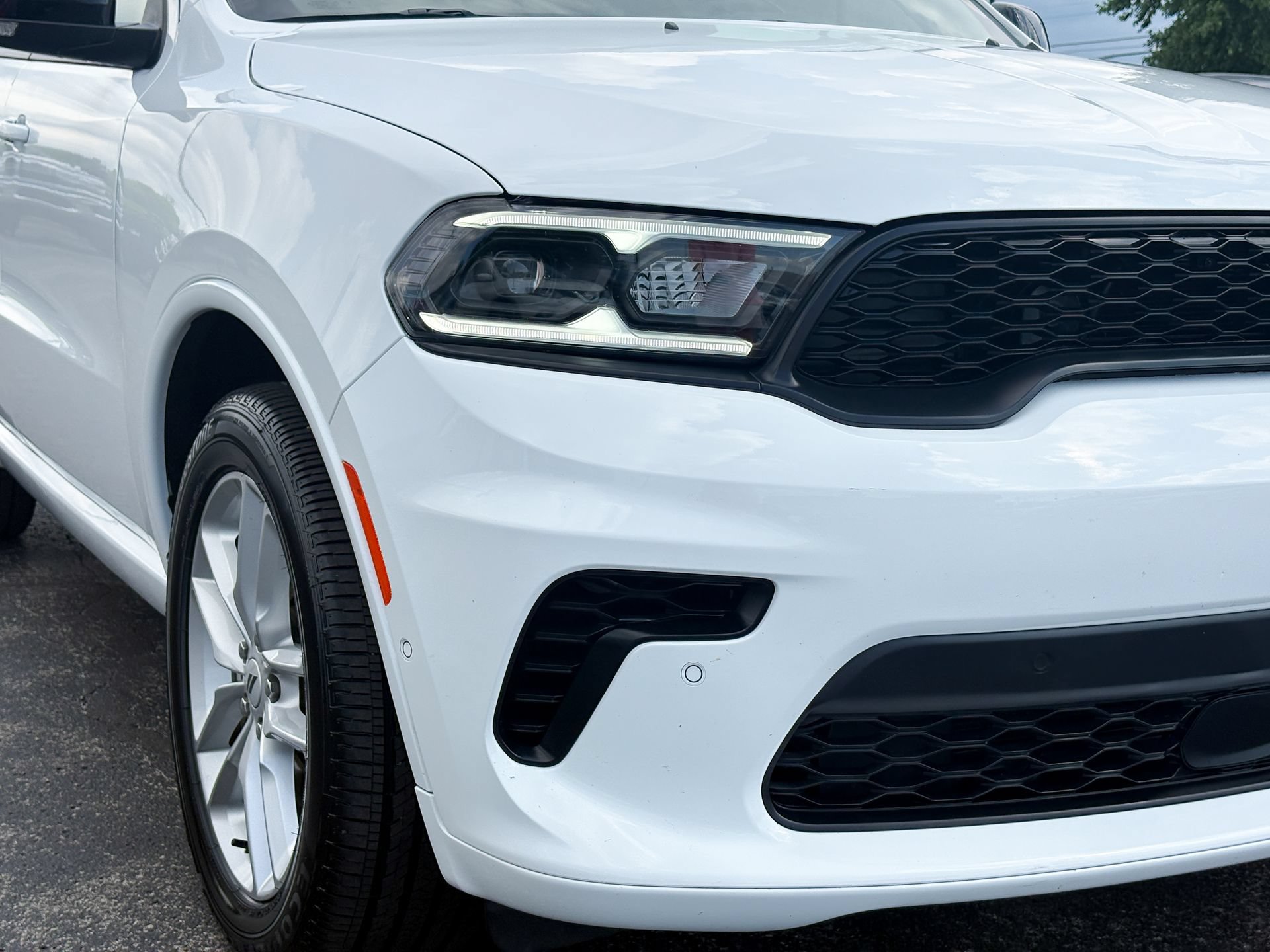 Used 2026 Dodge Durango GT AWD/4WD image 3