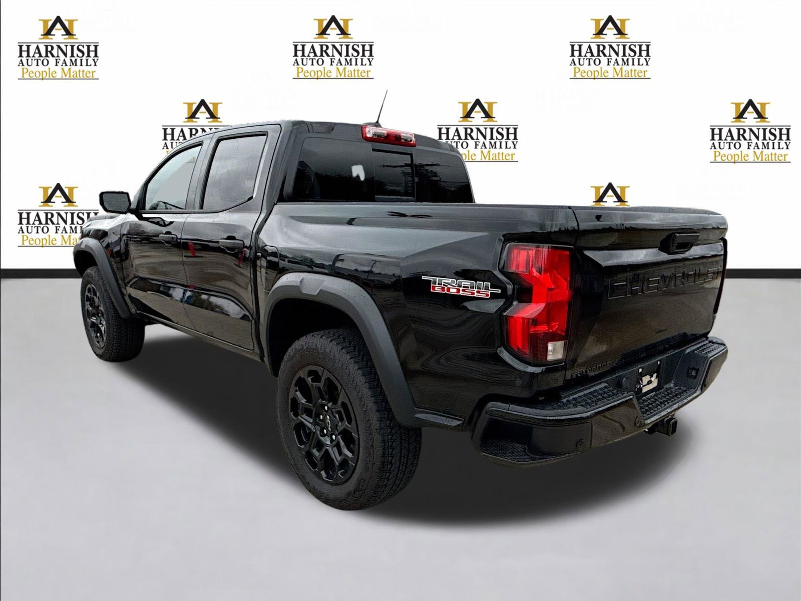 Used 2026 Chevrolet Colorado Trail Boss image 3