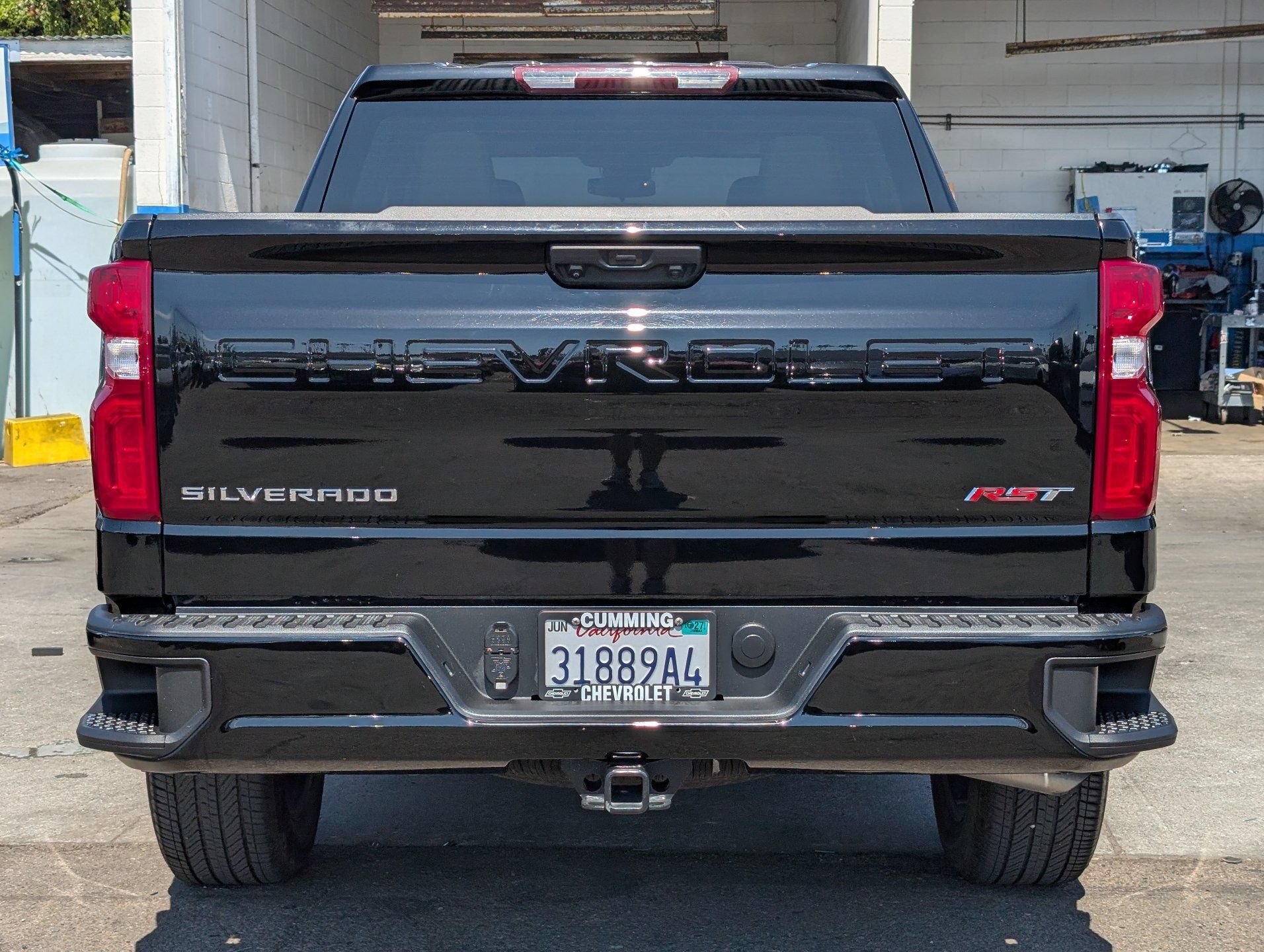 Used 2024 Chevrolet Silverado 1500 RST w/ LPO, Liner Protection Package RWD image 9