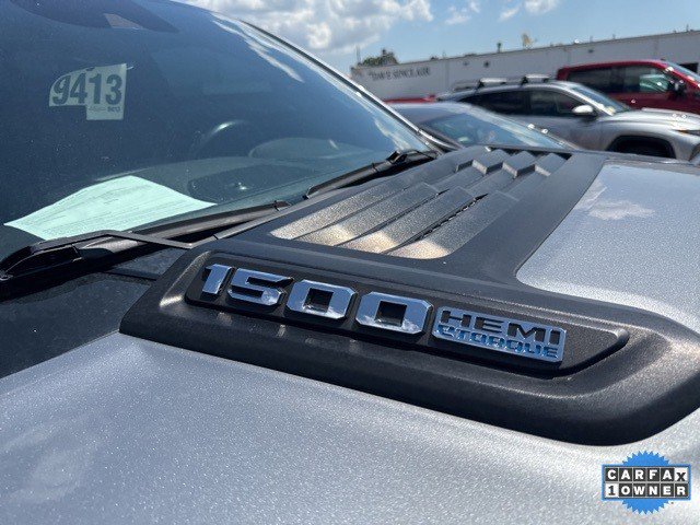 Used 2022 RAM 1500 Laramie w/ Sport Appearance Package image 7