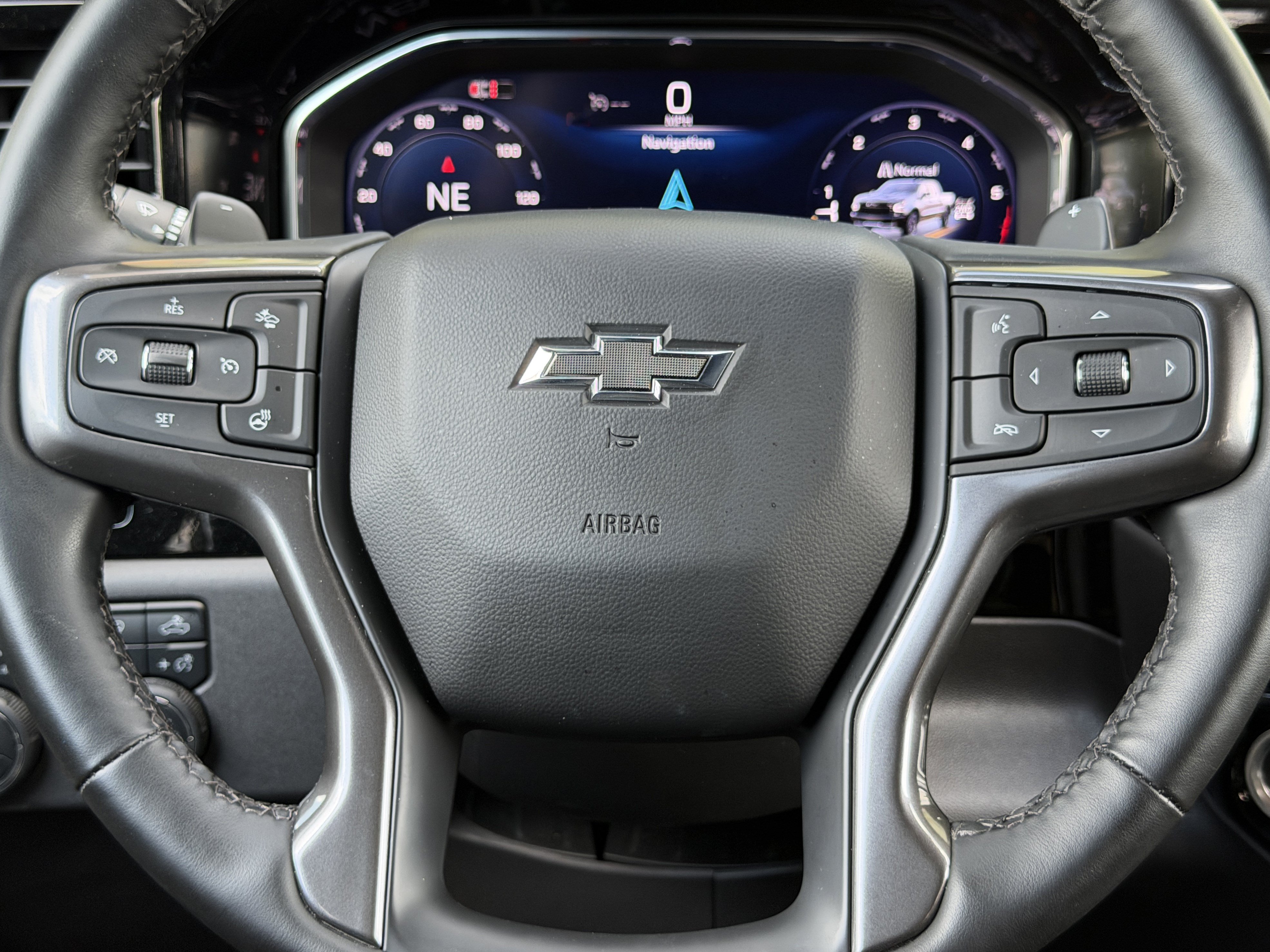 Used 2024 Chevrolet Silverado 1500 ZR2 w/ Technology Package AWD/4WD image 35