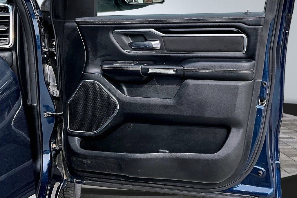 Used 2021 RAM 1500 Laramie w/ Sport Appearance Package image 15