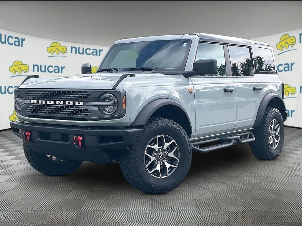 Used 2024 Ford Bronco Badlands AWD/4WD image 3
