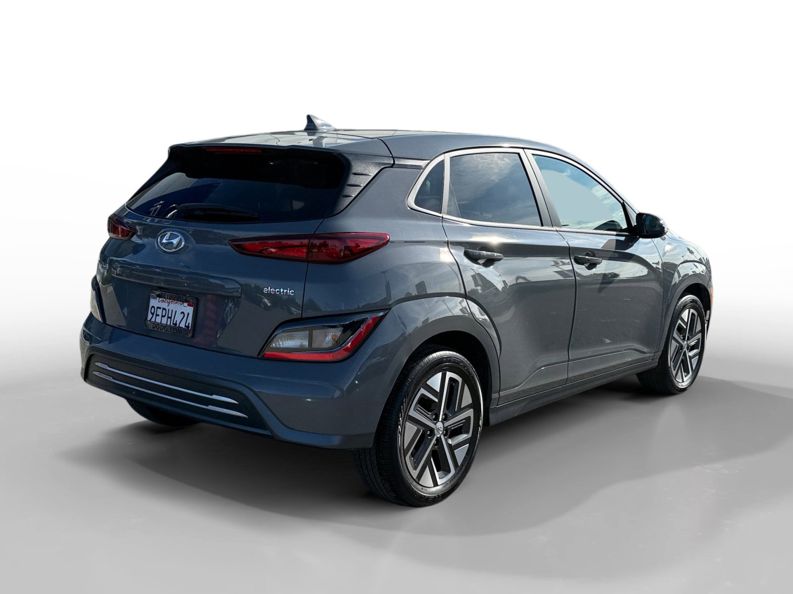Certified 2023 Hyundai Kona SE FWD image 5