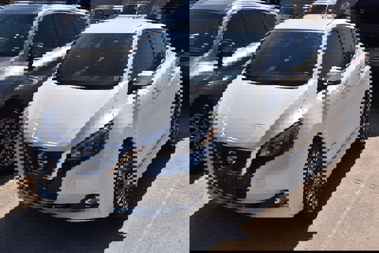 Used 2018 Nissan Leaf SV