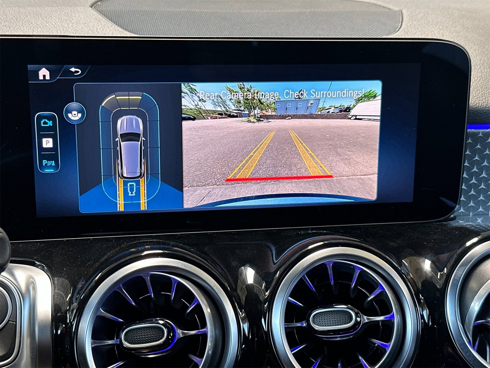 New 2025 Mercedes-Benz GLB 250 4MATIC image 20