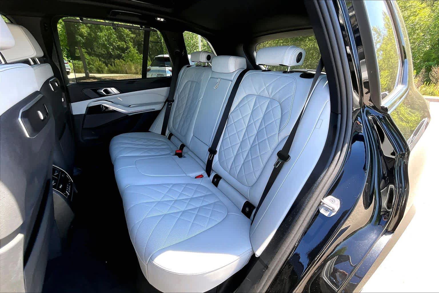 Used 2026 BMW X5 sDrive40i w/ M Sport Package RWD image 21