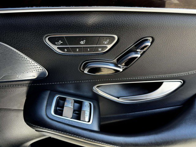 Used 2019 Mercedes-Benz S 560 4MATIC Sedan image 42
