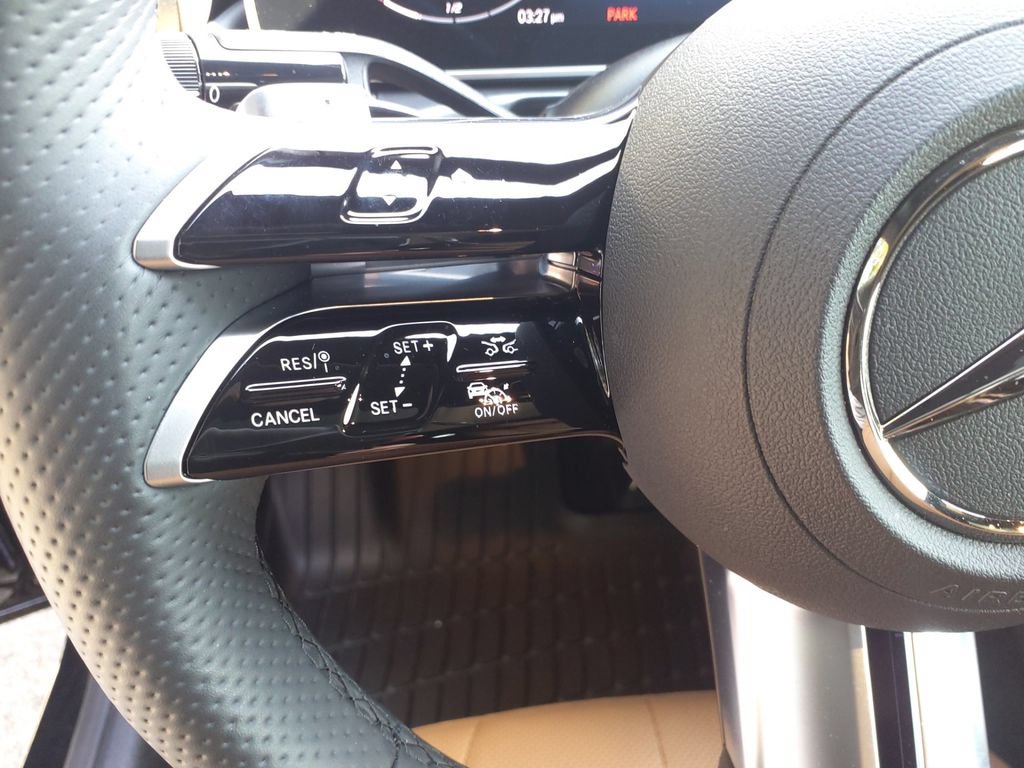 Certified 2025 Mercedes-Benz CLE 300 4MATIC Coupe image 23