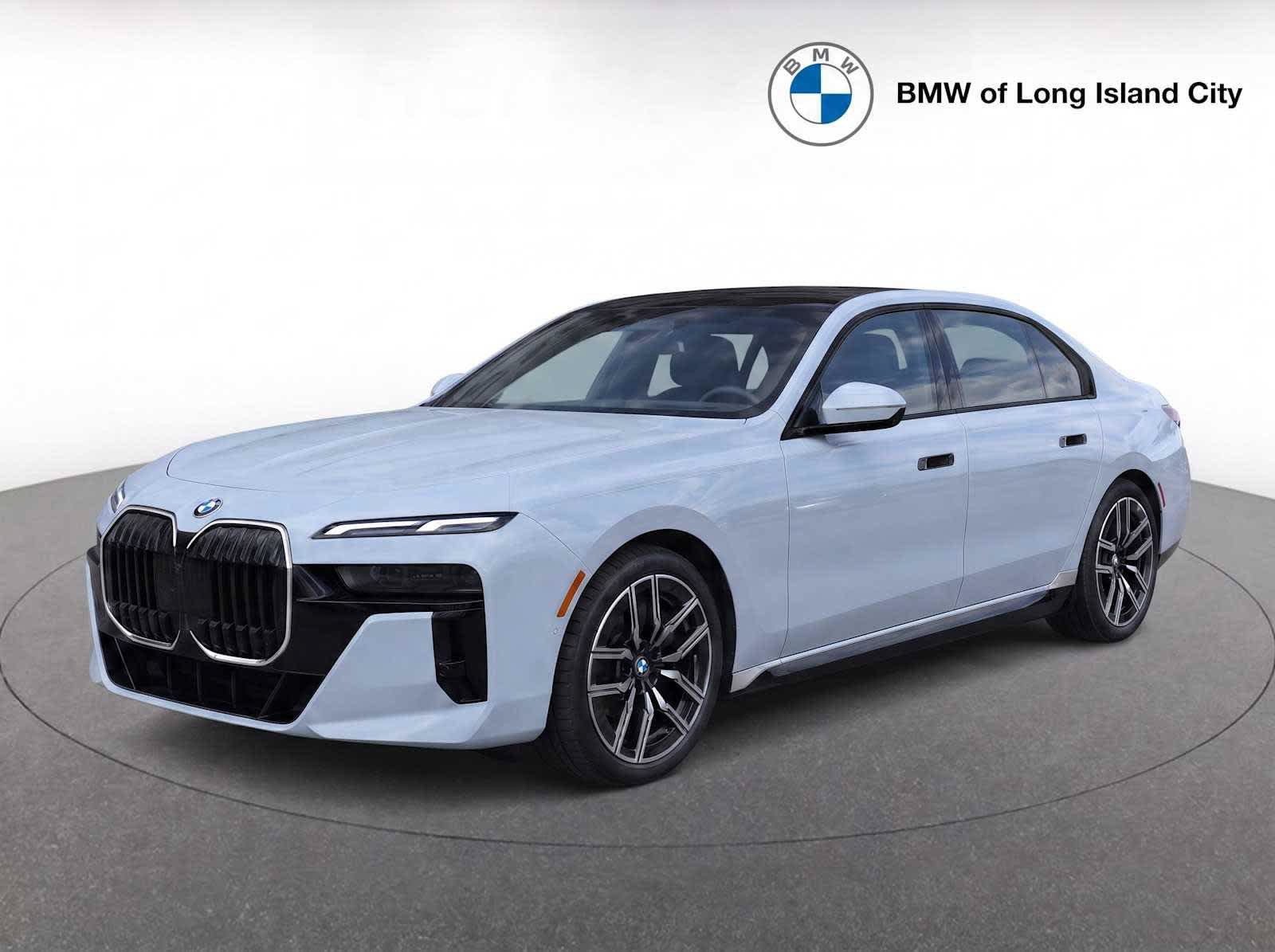 New 2026 BMW 740i xDrive AWD/4WD image 3
