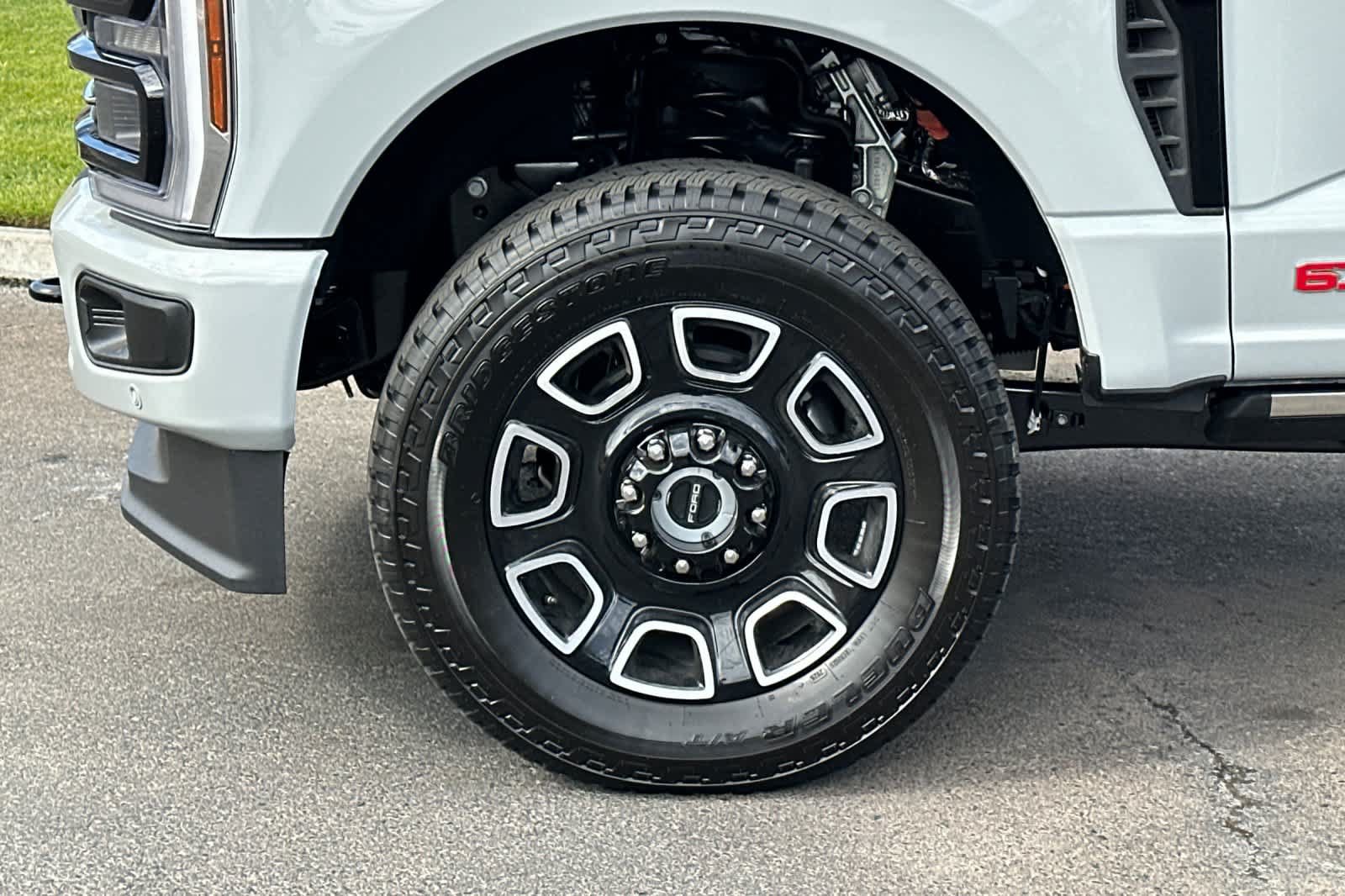 New 2026 Ford F250 Platinum AWD/4WD image 25