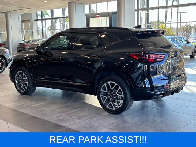 Used 2023 Chevrolet Blazer RS w/ Enhanced Convenience Package FWD image 5
