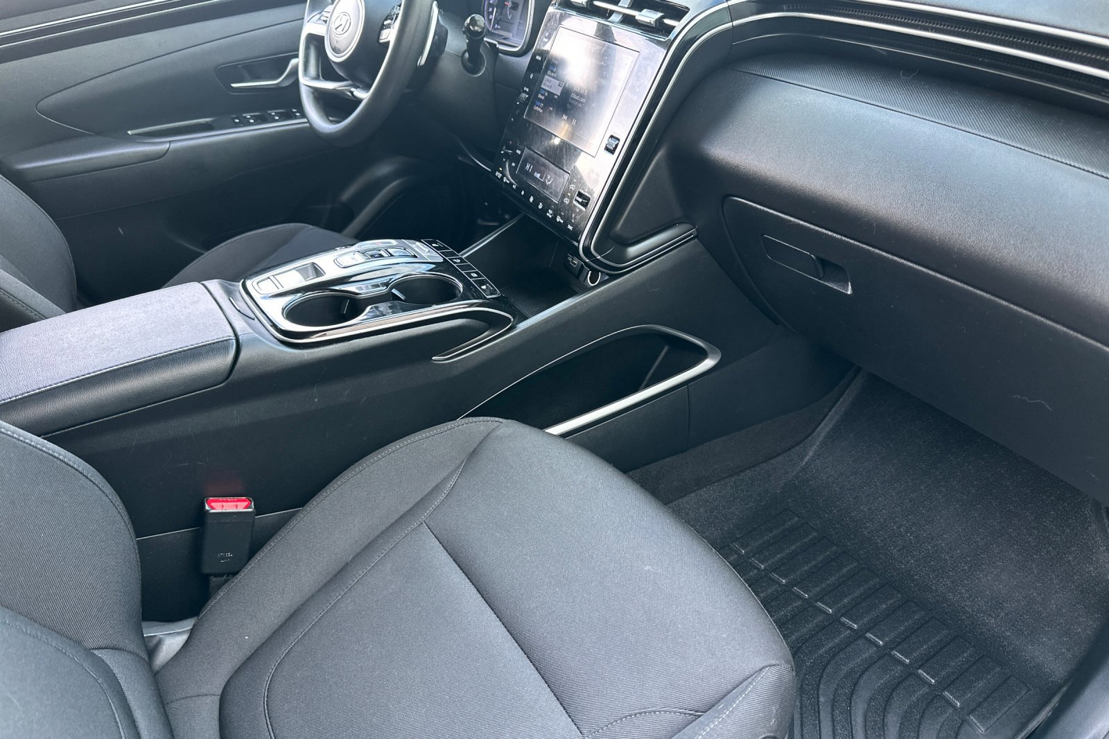 Used 2022 Hyundai Tucson Blue image 15