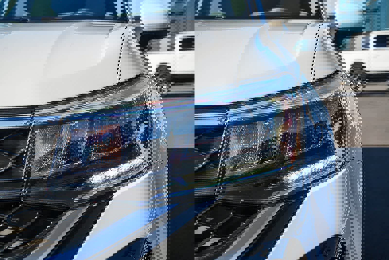 Used 2024 Volkswagen Taos SE image 8