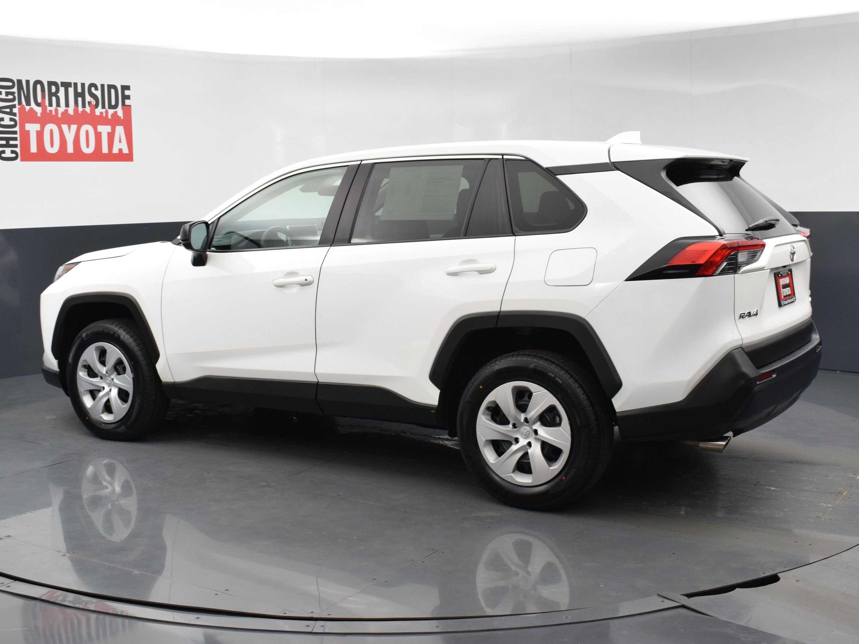 Used 2024 Toyota RAV4 LE image 2