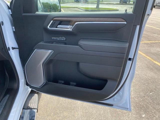 New 2026 Chevrolet Silverado 1500 High Country AWD/4WD image 21