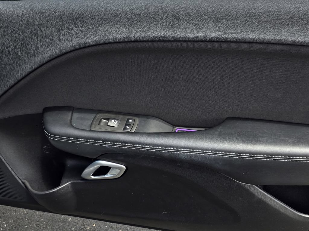 Used 2021 Dodge Challenger R/T Scat Pack RWD image 31