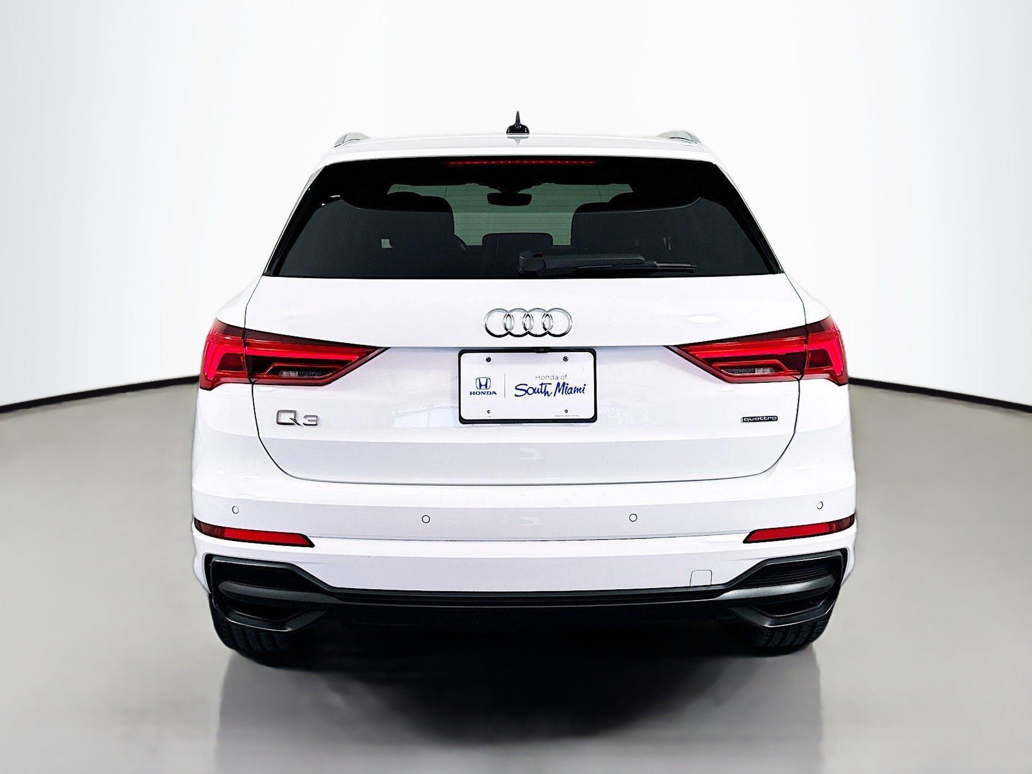 Used 2021 Audi Q3 2.0T Premium AWD/4WD image 5