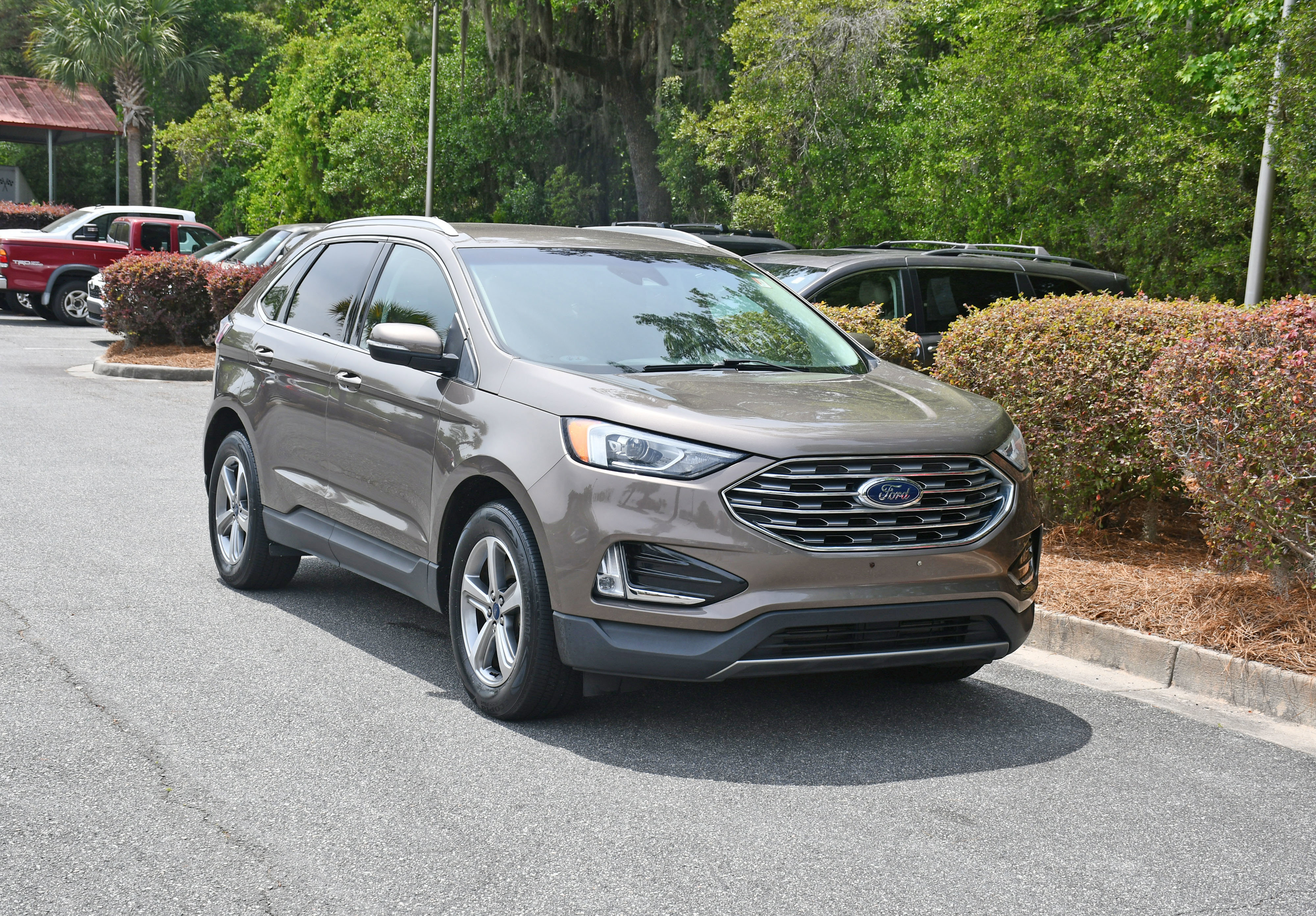Used 2019 Ford Edge SEL w/ Equipment Group 201A AWD/4WD image 6