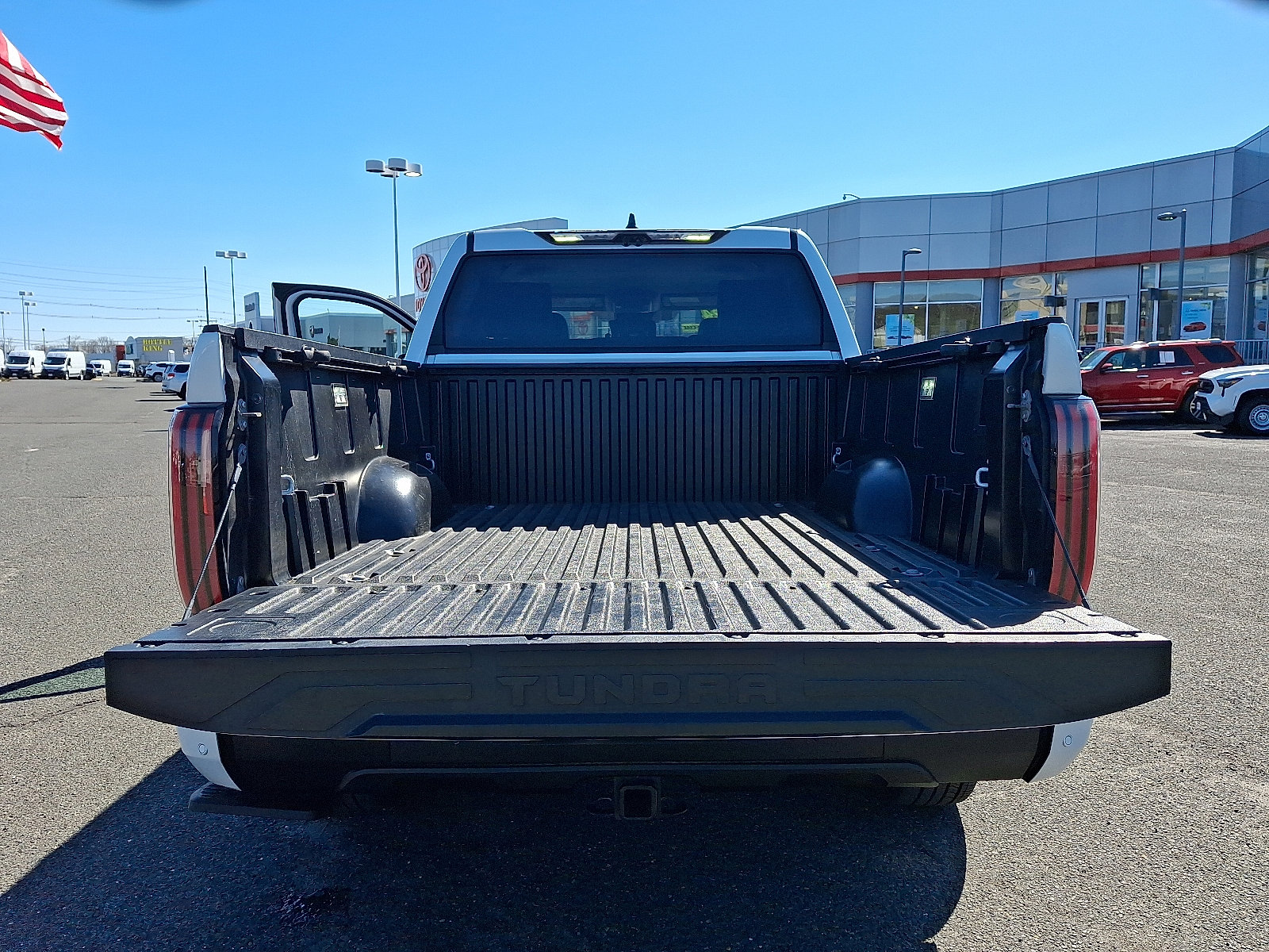 Used 2024 Toyota Tundra Limited image 28