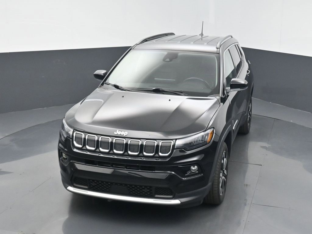 Certified 2022 Jeep Compass Limited image 39
