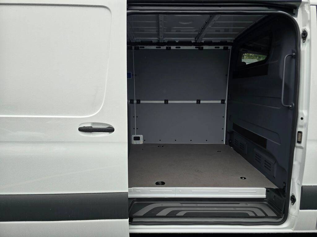 New 2026 Mercedes-Benz Sprinter 144 Cargo image 17