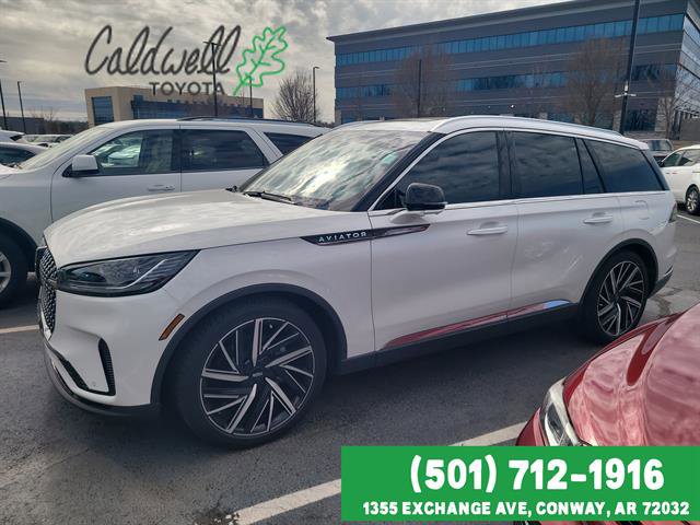 Used 2025 Lincoln Aviator Reserve w/ Equipment Group 201A image 1