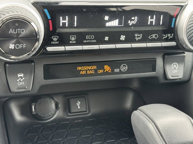 Certified 2022 Toyota RAV4 XLE image 11