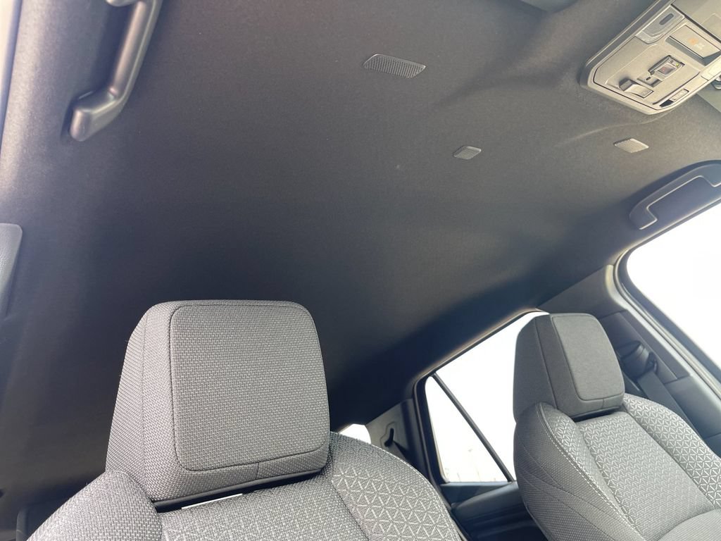 New 2026 Toyota 4Runner SR5 AWD/4WD image 18