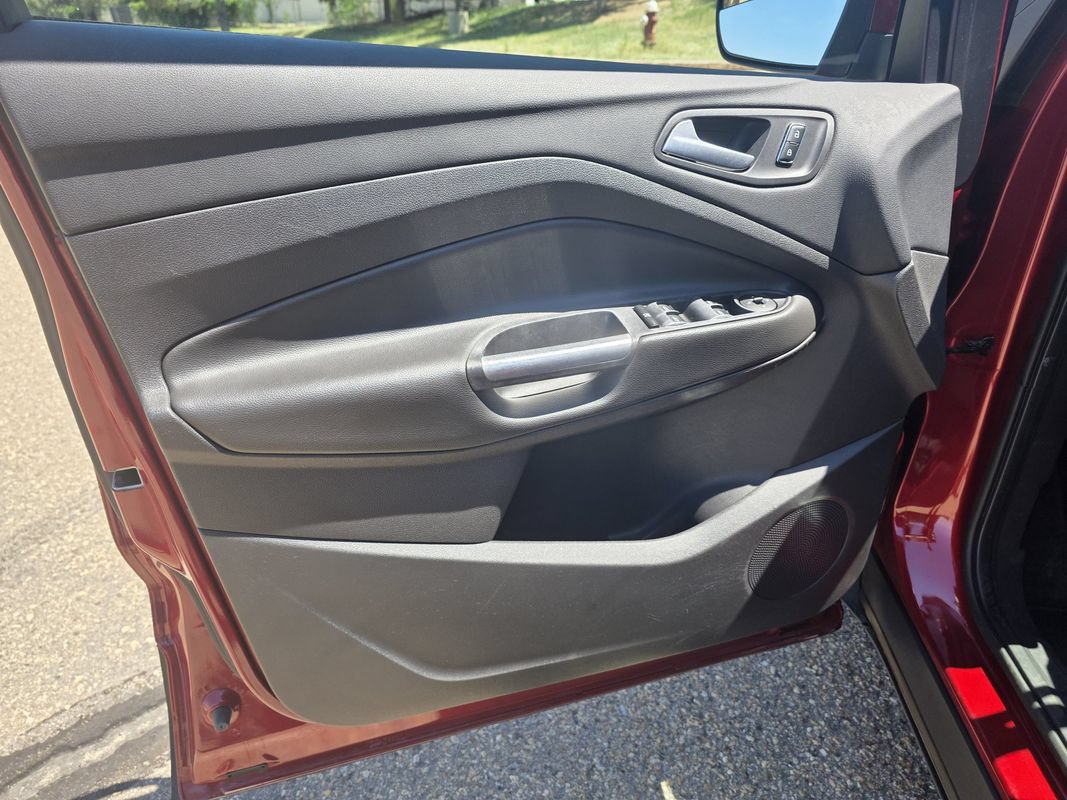 Used 2013 Ford Escape SE AWD/4WD image 13
