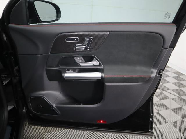 Used 2025 Mercedes-Benz GLA 35 AMG 4MATIC image 25