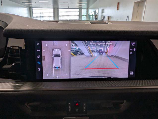 Used 2025 Porsche Cayenne AWD/4WD image 31