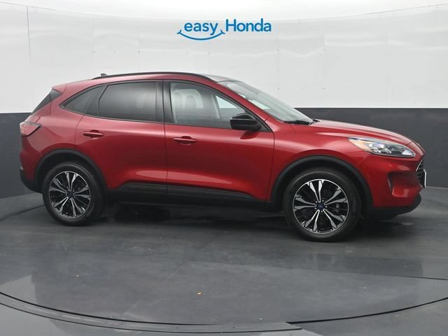 Used 2022 Ford Escape SEL w/ SEL Stealth AWD Package image 8