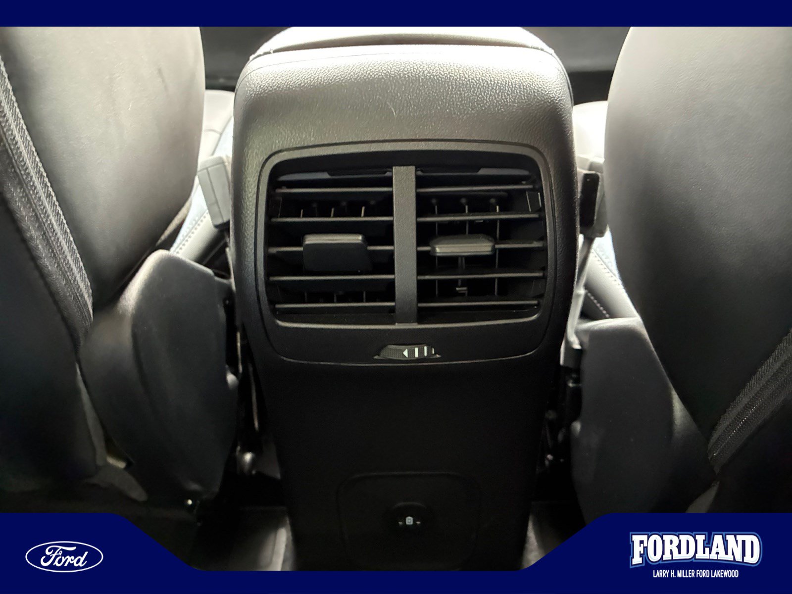 Used 2025 Ford Bronco Sport Outer Banks w/ Outer Banks Tech Package+ AWD/4WD image 32