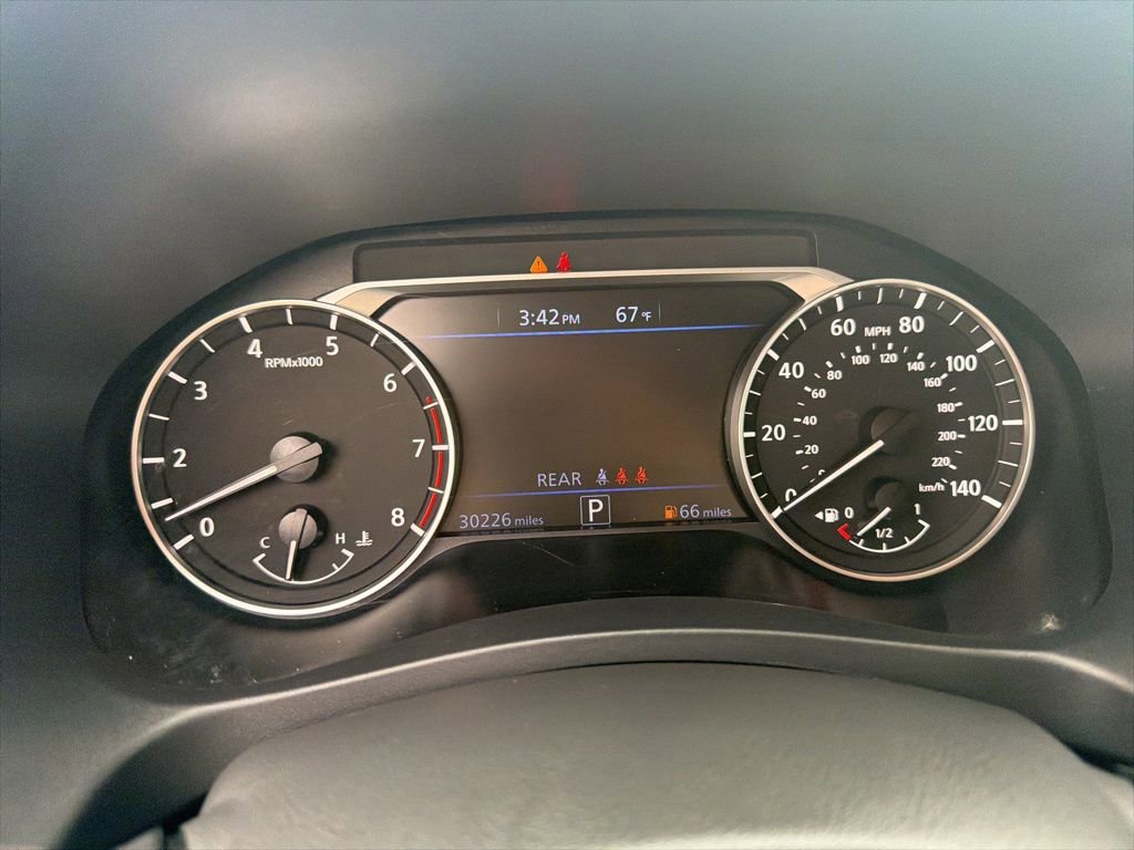 Used 2025 Nissan Altima 2.5 SV FWD image 25