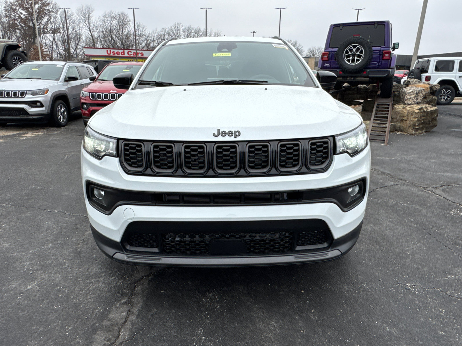 New 2026 Jeep Compass Latitude AWD/4WD image 2