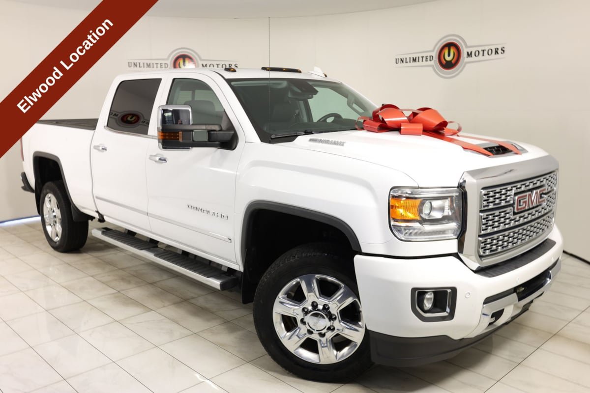 Used 2019 GMC Sierra 2500 Denali w/ Duramax Plus Package AWD/4WD image 1