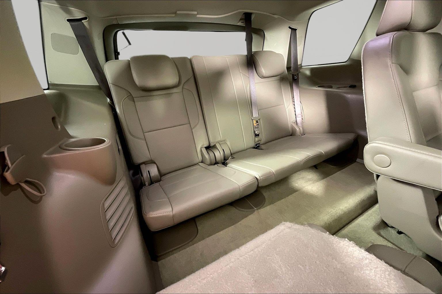 Used 2019 Chevrolet Tahoe Premier AWD/4WD image 26