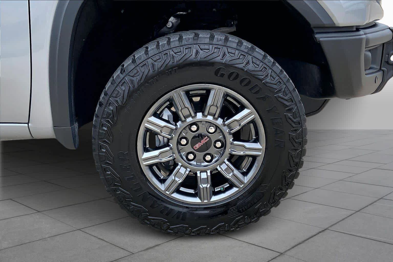 Certified 2026 GMC Sierra 1500 AT4X image 11