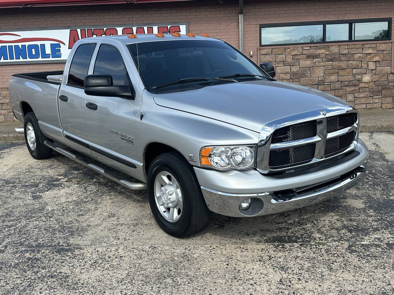 Used 2005 Dodge Ram 3500 Truck SLT w/ Quad Cab Big Horn Value Group RWD image 3