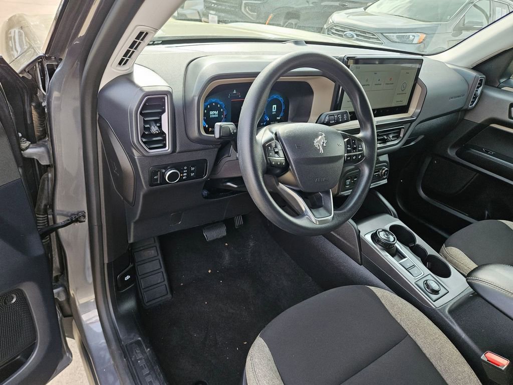 Used 2025 Ford Bronco Sport Big Bend image 13