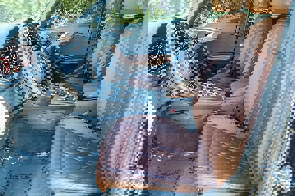 Used 2018 Audi A4 2.0T Ultra Premium w/ 18" Wheel Package image 16