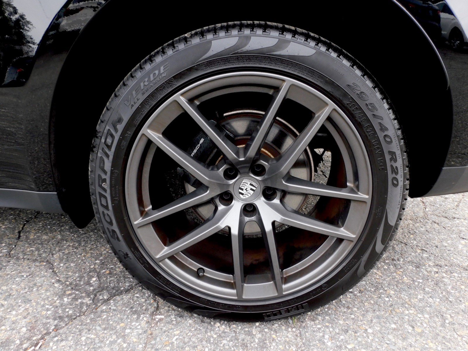 Used 2023 Porsche Macan Turbo AWD/4WD image 23