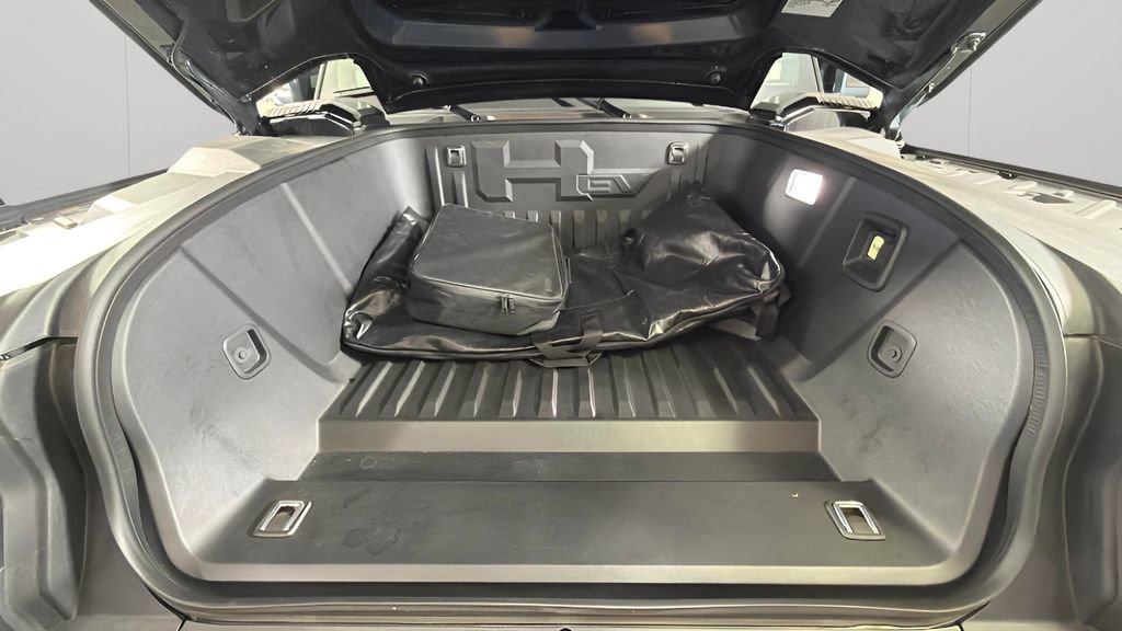 Certified 2025 GMC Hummer EV 3X AWD/4WD image 39