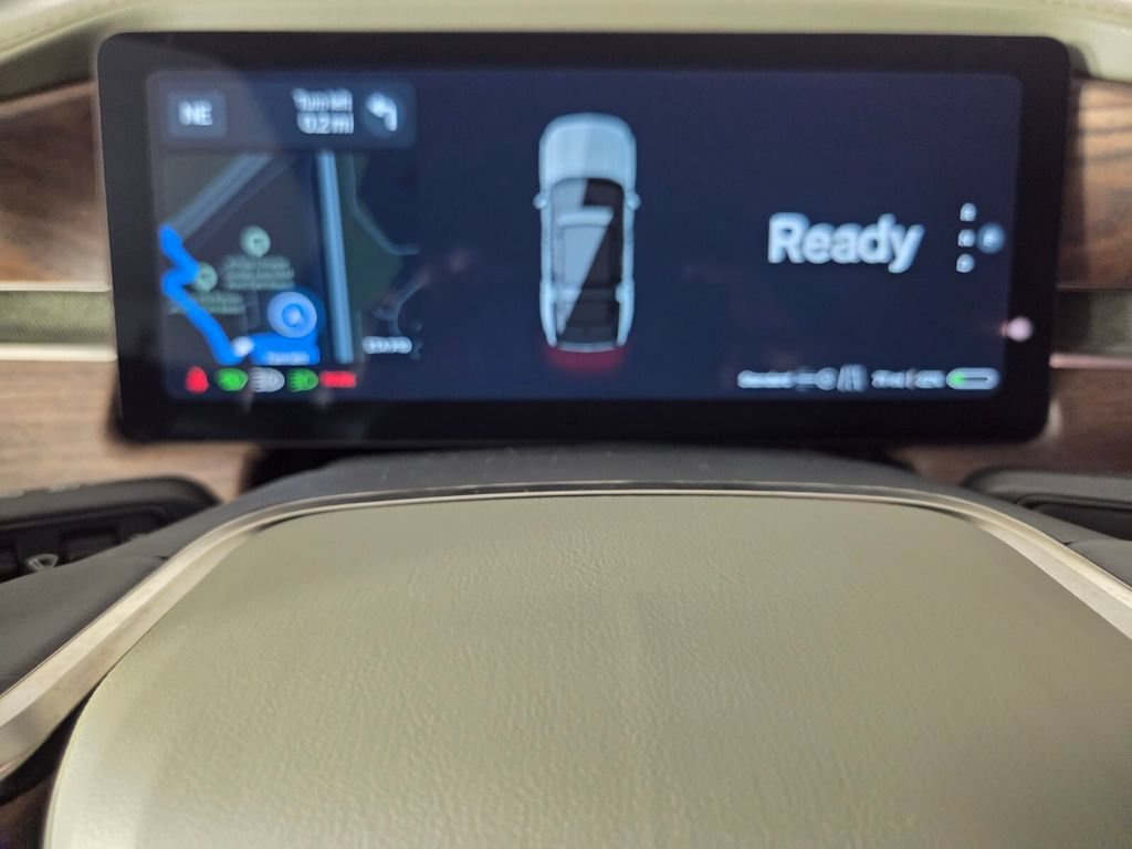 Used 2024 Rivian R1S Adventure AWD/4WD image 14