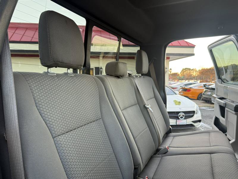 Used 2019 Ford F250 XLT w/ XLT Premium Package AWD/4WD image 16