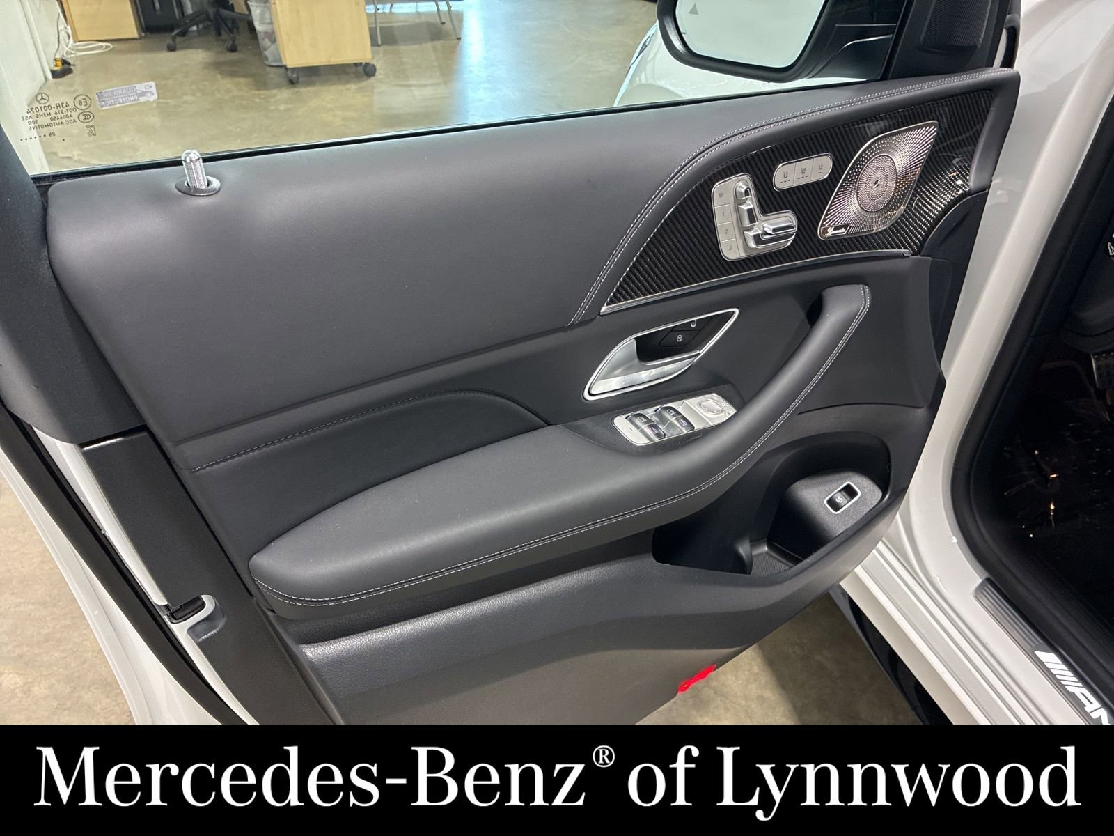 New 2026 Mercedes-Benz GLE 63 AMG S image 9