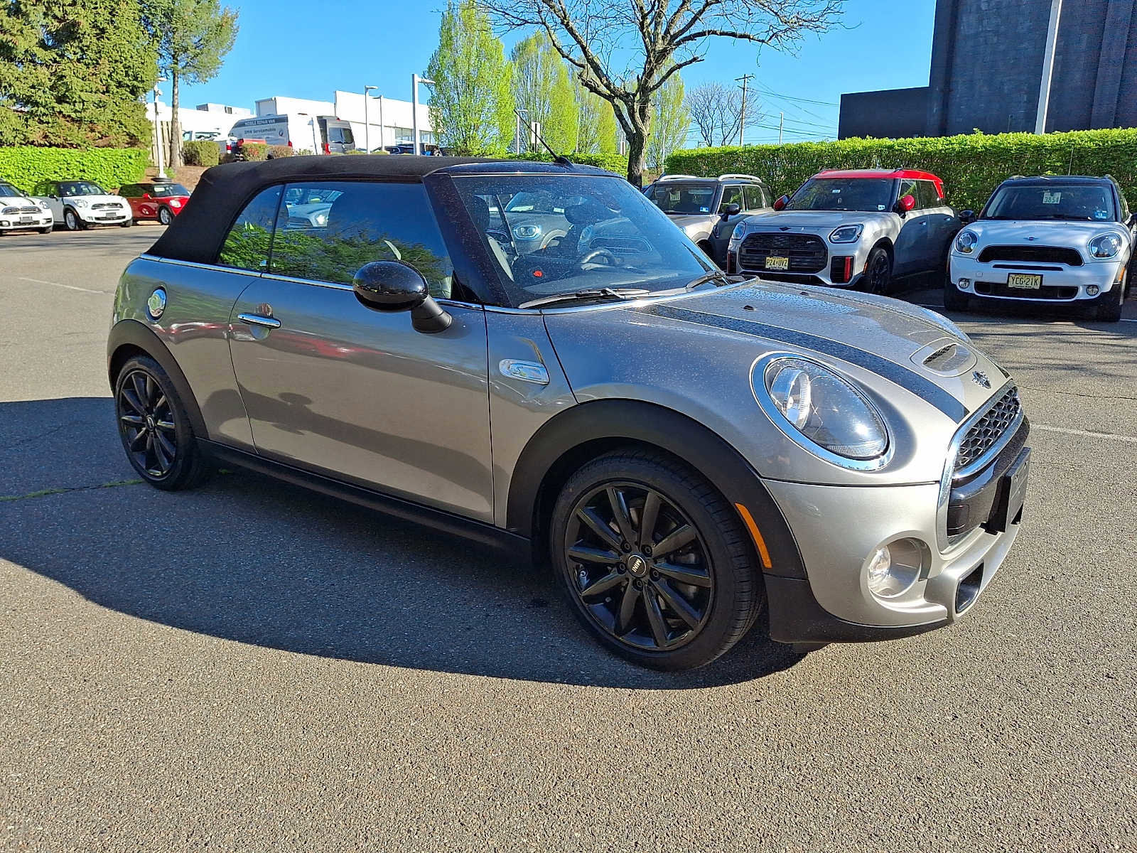 Used 2019 MINI Cooper S w/ Signature Upholstery Package image 30