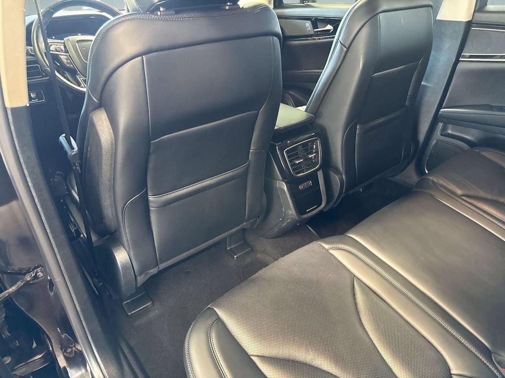 Certified 2022 Lincoln Nautilus Reserve AWD/4WD image 28