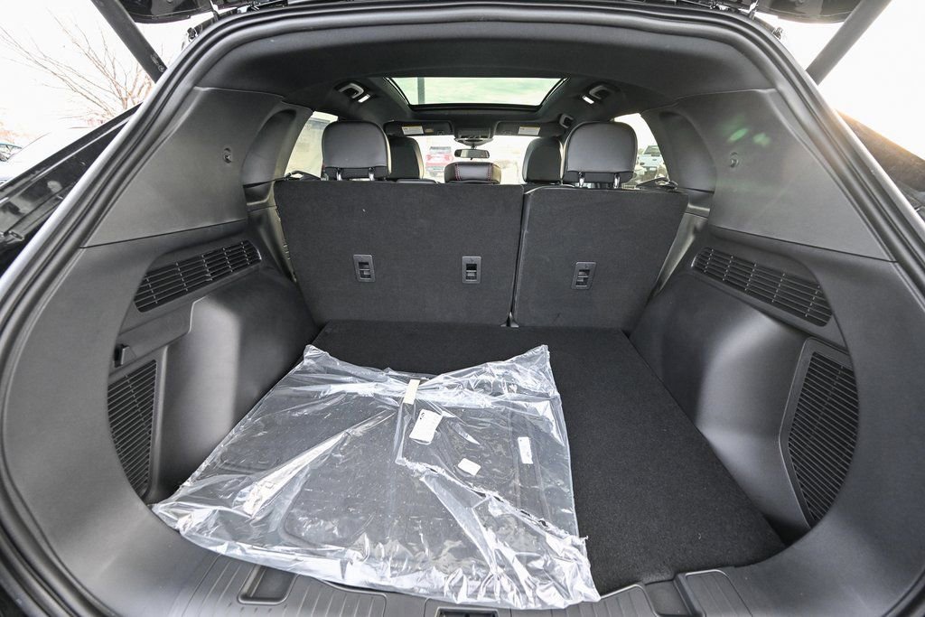 New 2026 Ford Escape ST-Line w/ Tech Pack #1 image 13